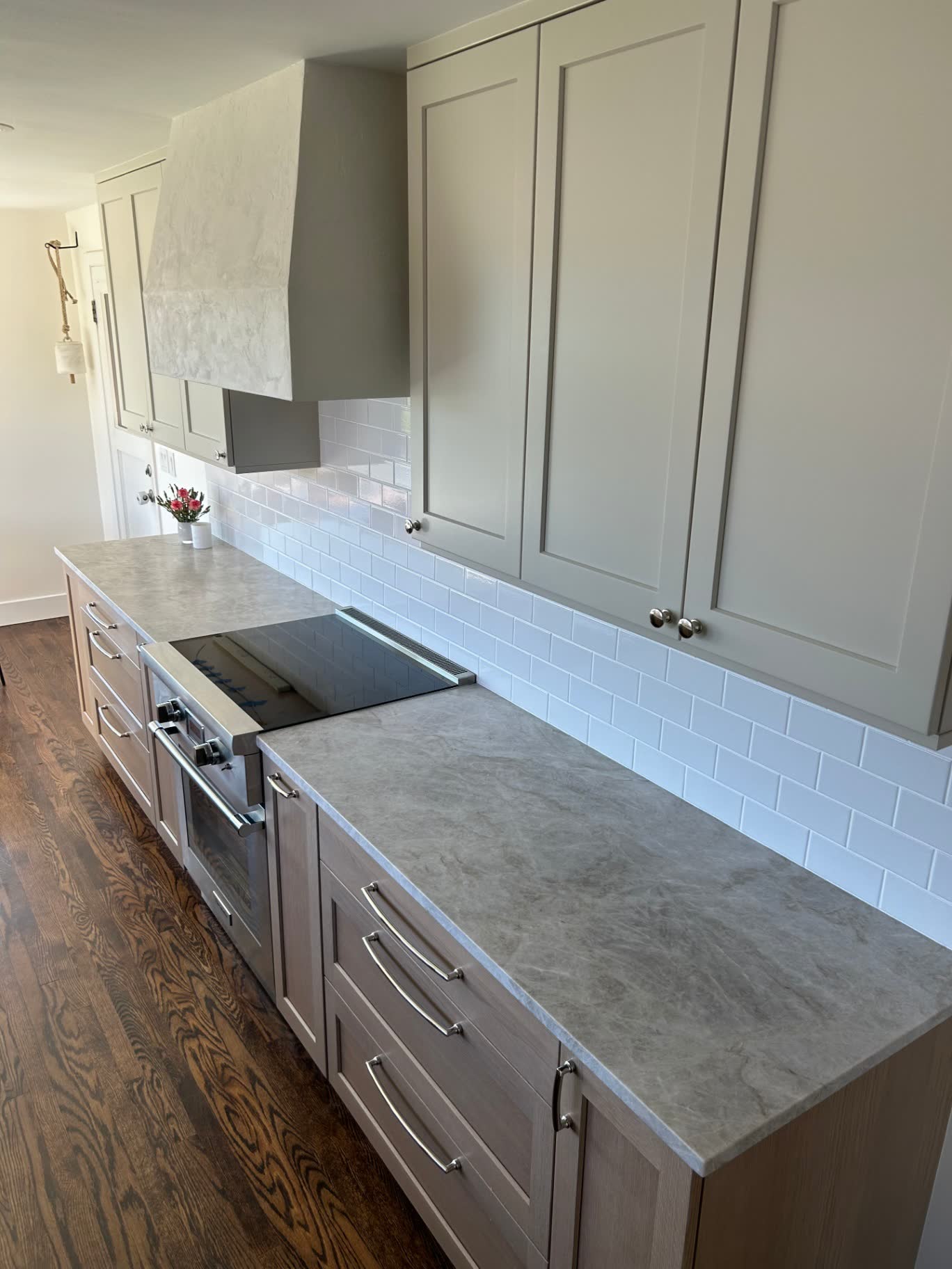 Ceramic tile